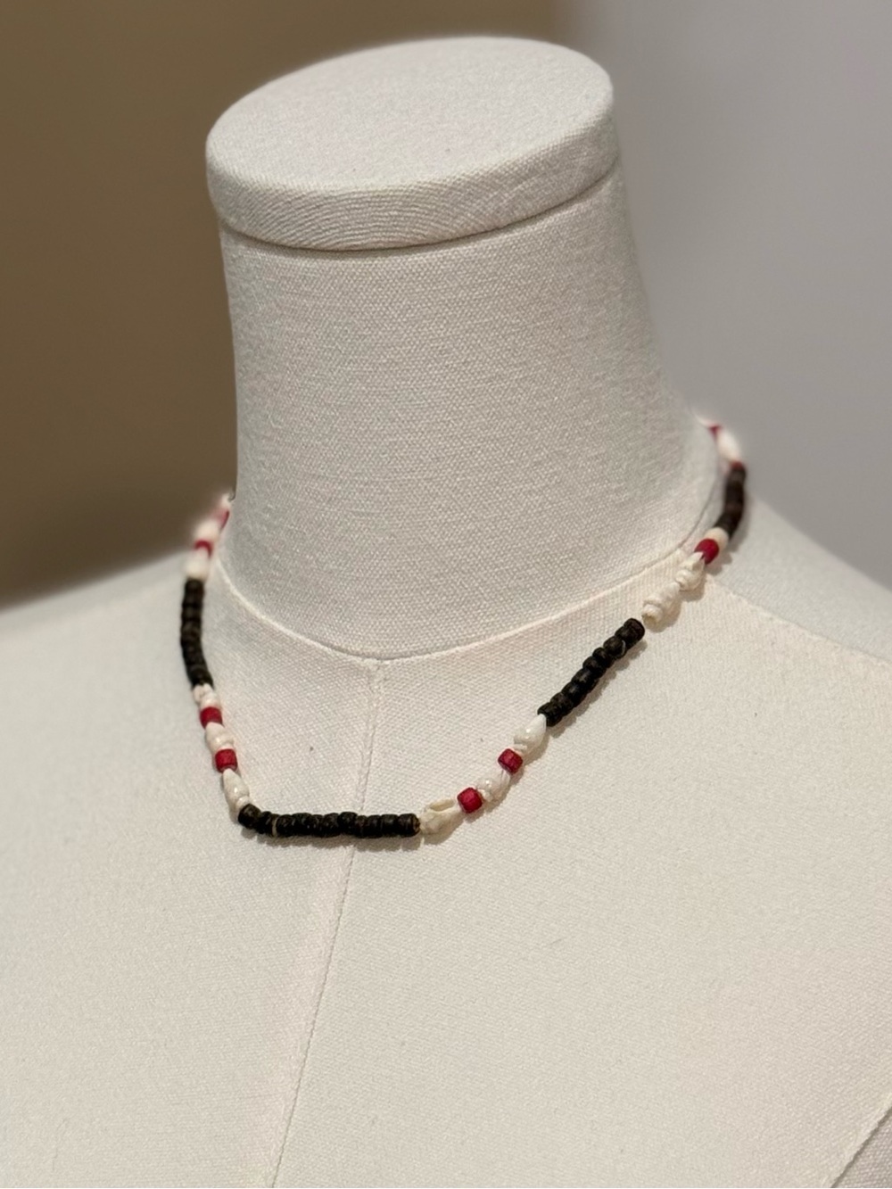 ✔Vintage Tribal-Style Unisex Beaded Surfer Choker Necklace - Picture 2 of 7